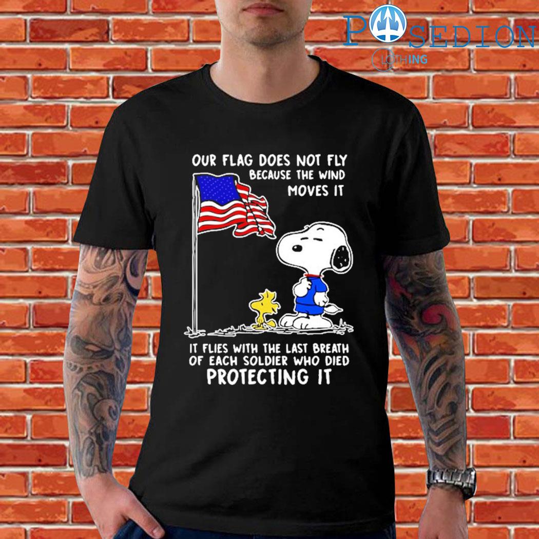 Snoopy And Woodstock Our Flag Does Not Fly Because The Wind Moves It It  Flies With The Last Breath New York Yankees T-Shirt - TeeNavi