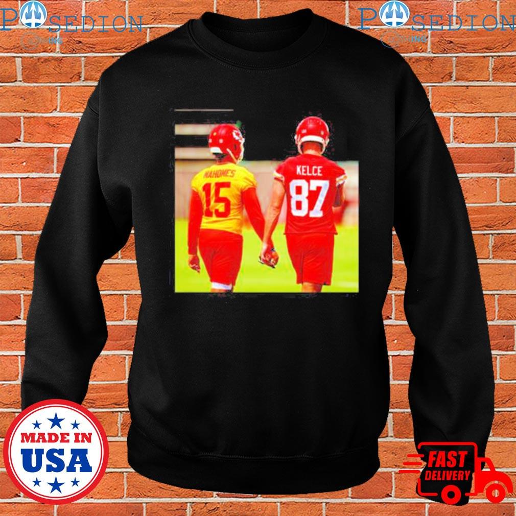 Patrick mahomes and travis kelce holding hand funny picture shirt, hoodie,  sweater, long sleeve and tank top