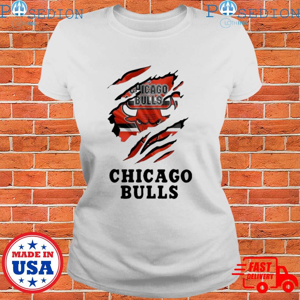 Authentic jersey featuring iconic team logo chicago bulls T-shirt