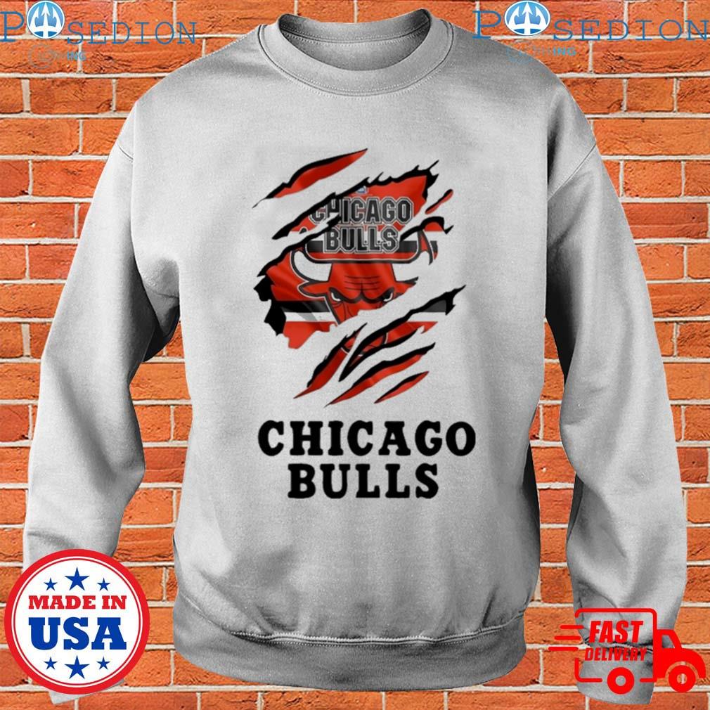 Authentic jersey featuring iconic team logo chicago bulls T-shirt