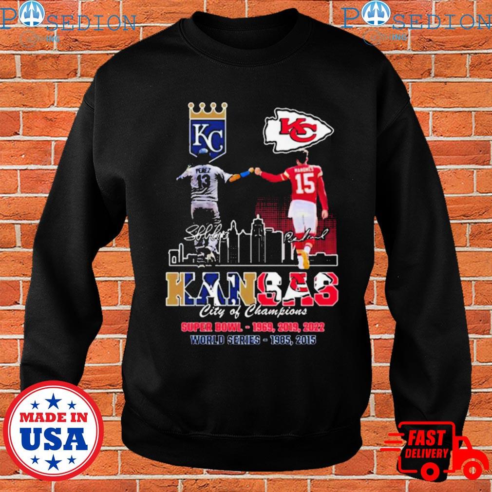 Official Champion Patrick Mahomes Kansas City Chiefs Signature Shirt  Longsleeve T-shirt